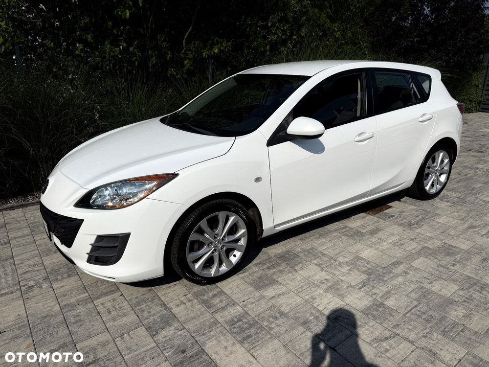 Mazda 3 1.6 Exclusive + - 1