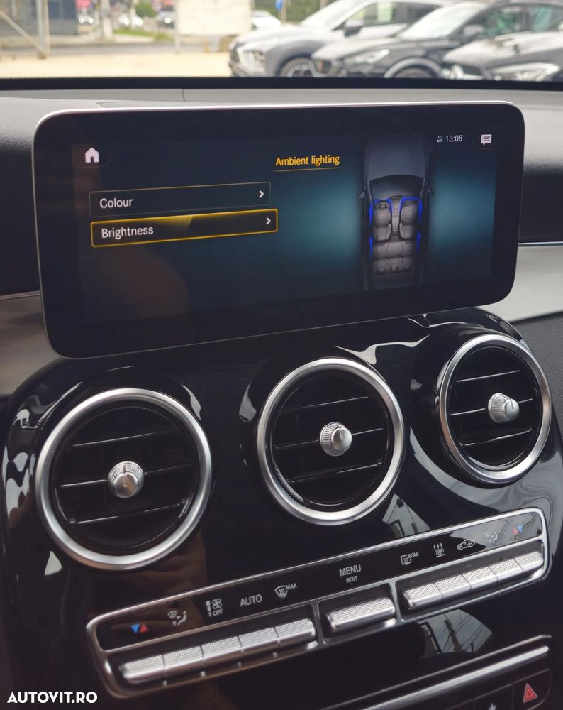 Mercedes-Benz GLC 300 e 4MATIC - 10