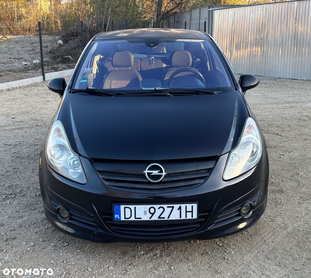 Opel Corsa 1.4 16V Sport - 2