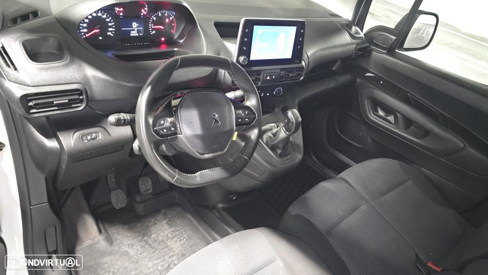 Peugeot Partner 1.5 HDI PRO STANDARD - 12