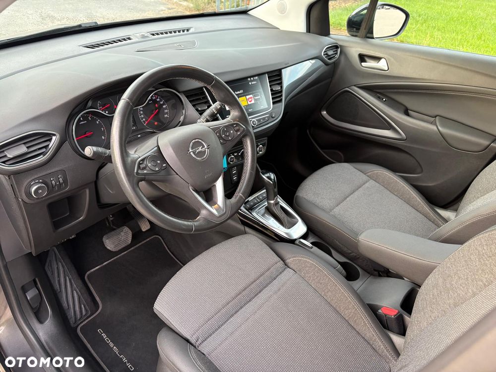 Opel Crossland - 13