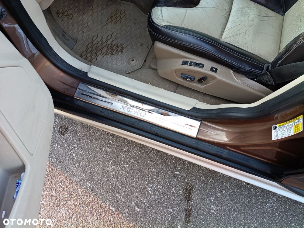 Volvo XC 60 - 7