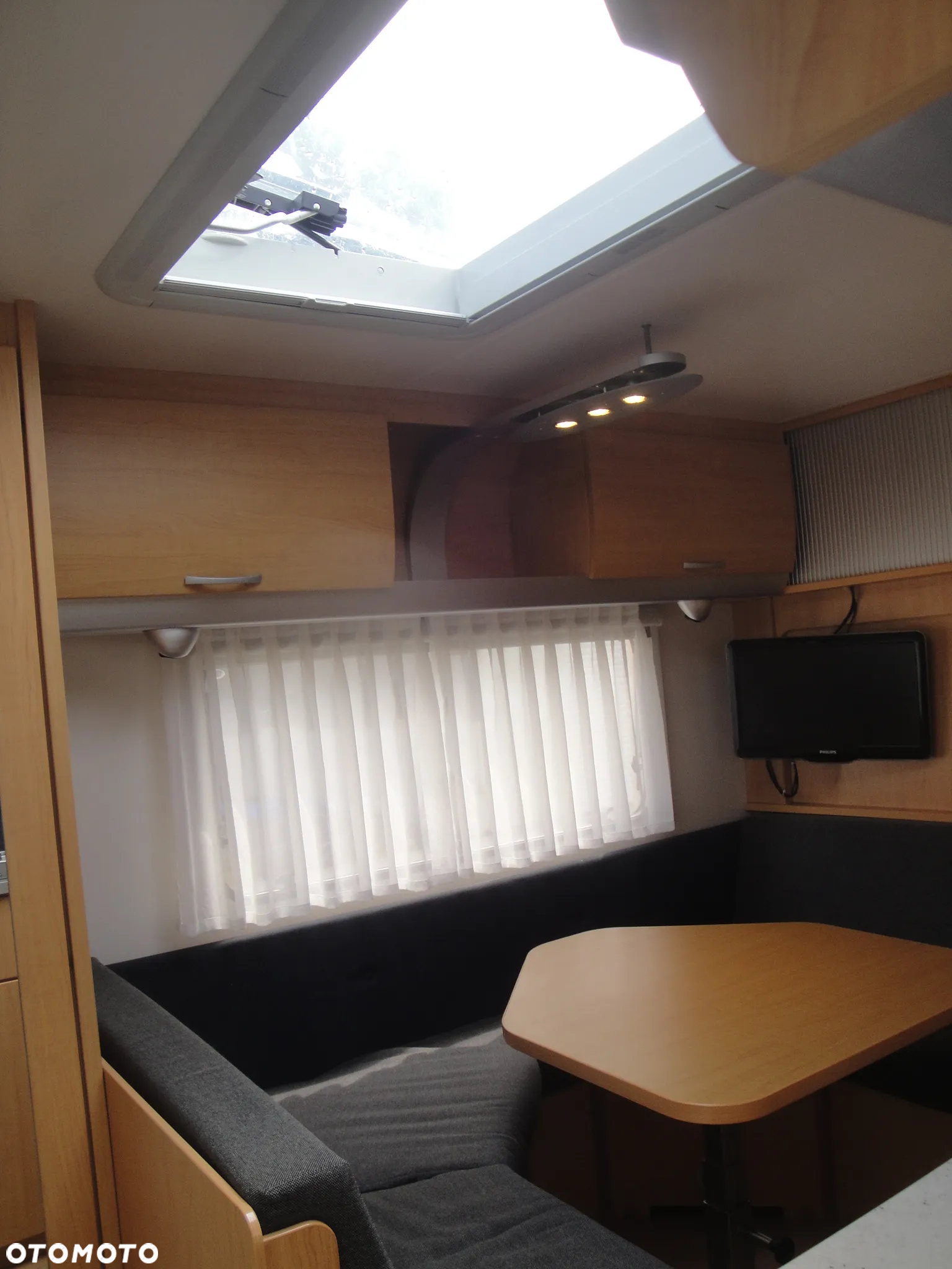 KNAUS SUDWIND 650 - 9