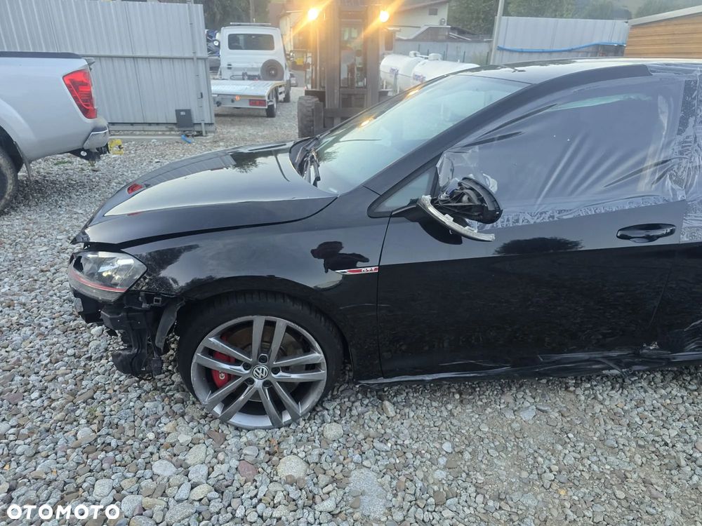 Volkswagen Golf GTI (BlueMotion Technology) DSG - 14