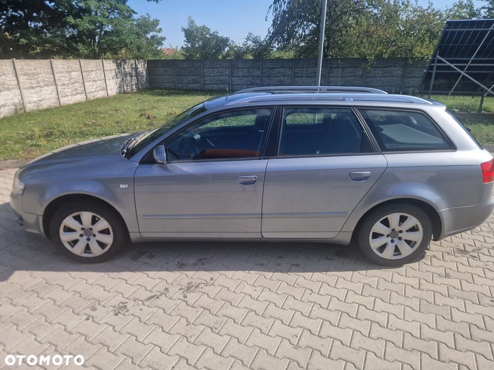 Audi A4 Avant 2.0 TDI - 4