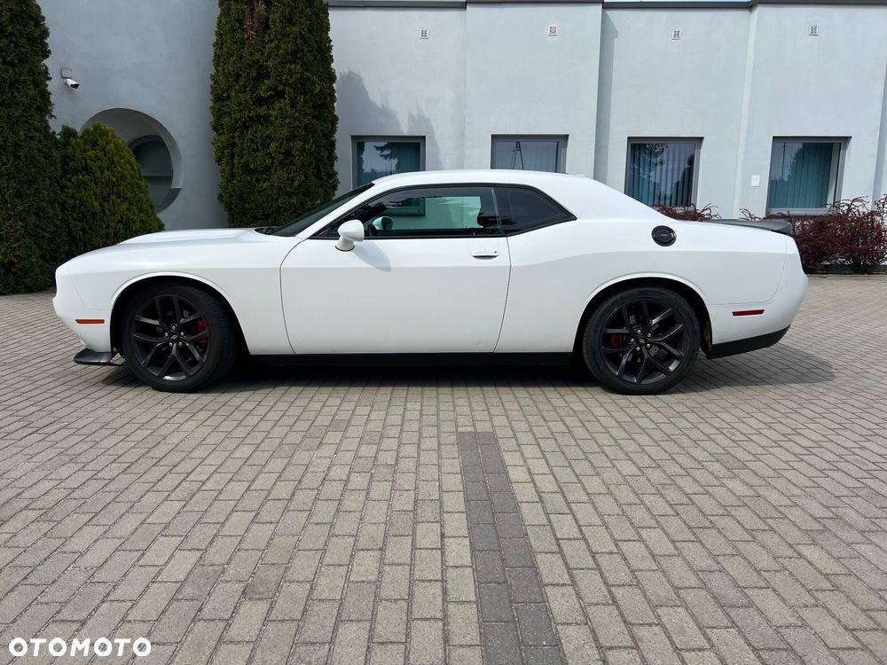Dodge Challenger 5.7 R/T - 2