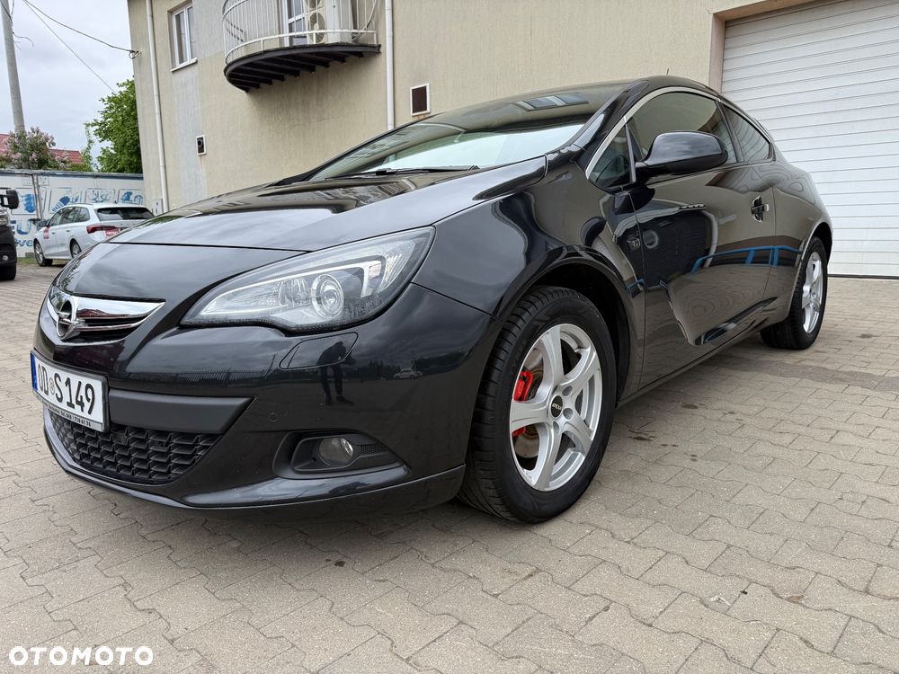 Opel Astra 1.6 Turbo Edition - 2