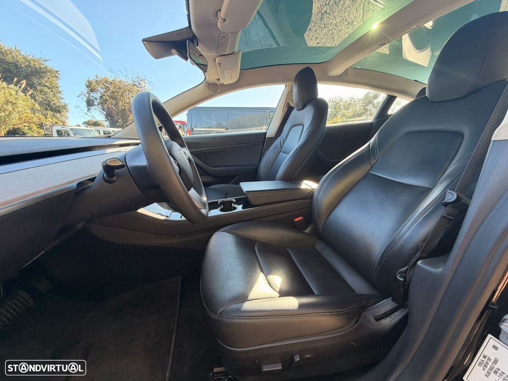 Tesla Model 3 Standard Range Plus RWD - 27