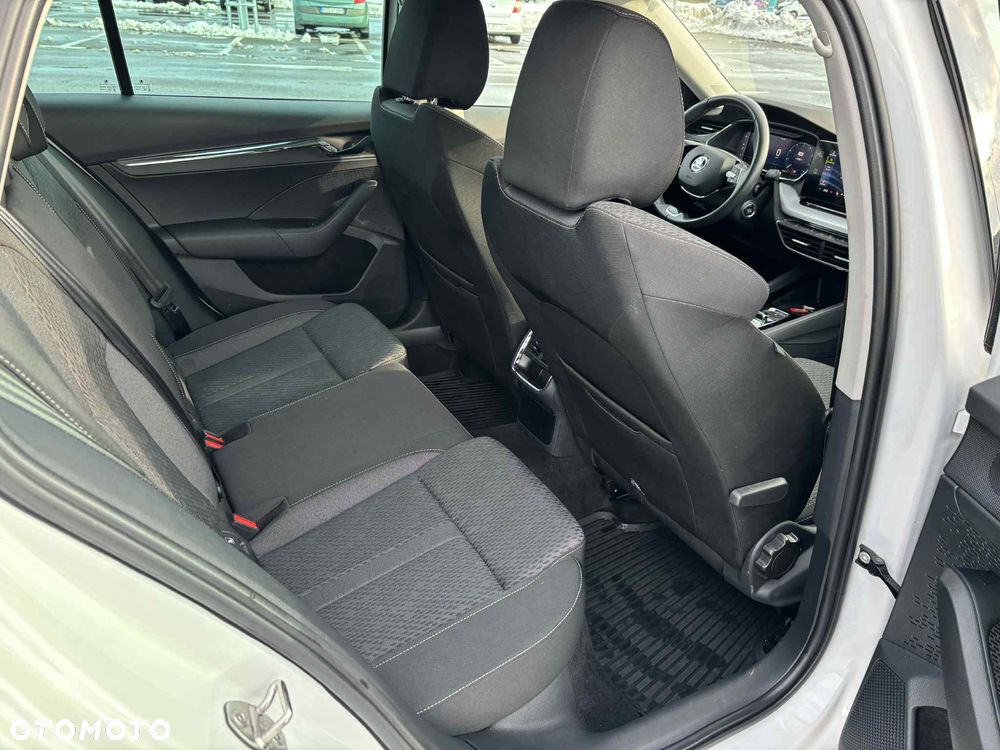 Skoda Octavia 2.0 TDI Style DSG - 16