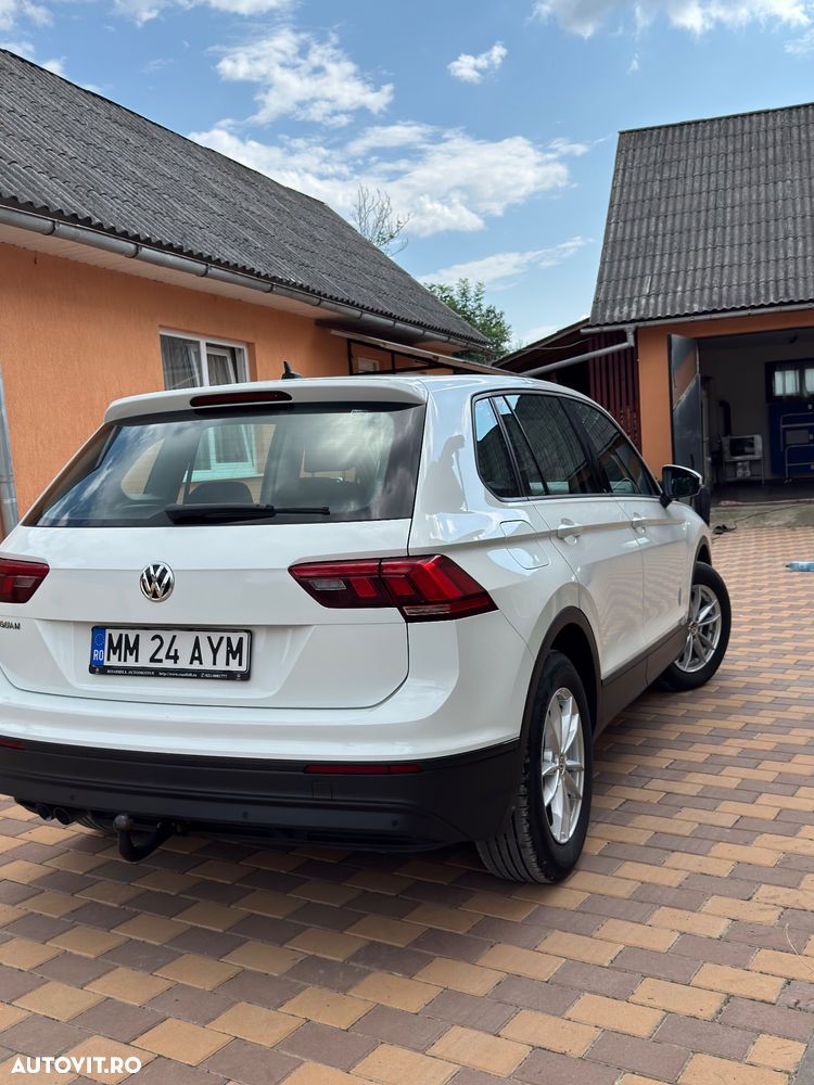 Volkswagen Tiguan 2.0 TDI DPF 4Mot Trendline - 3