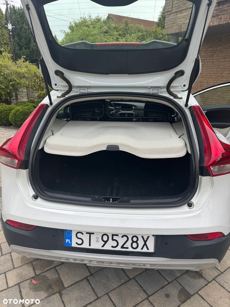 Volvo V40 Cross Country D2 Powershift Summum - 2