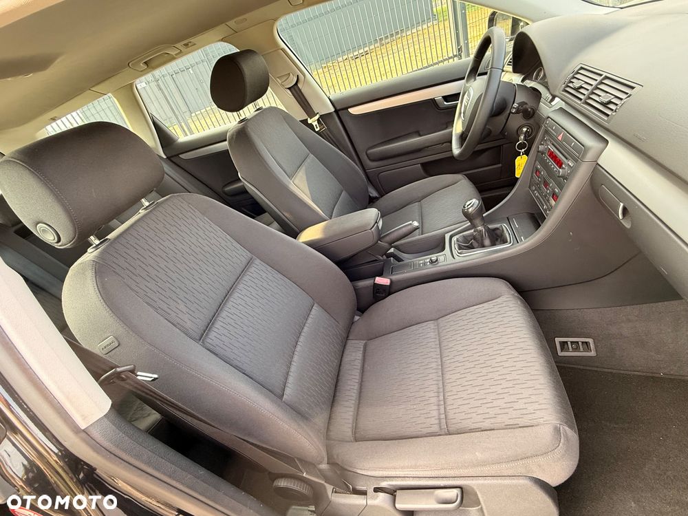 Audi A4 Avant 1.8T - 23