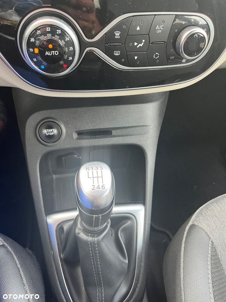 Renault Captur - 21