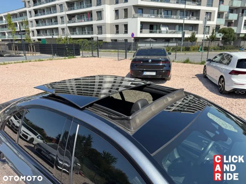 Mercedes-Benz Klasa E 220 d 4-Matic 9G-TRONIC - 8