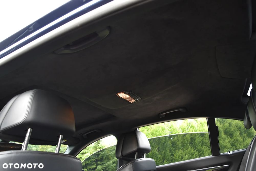 BMW-ALPINA B7 Bi-Turbo Switch-Tronic - 20