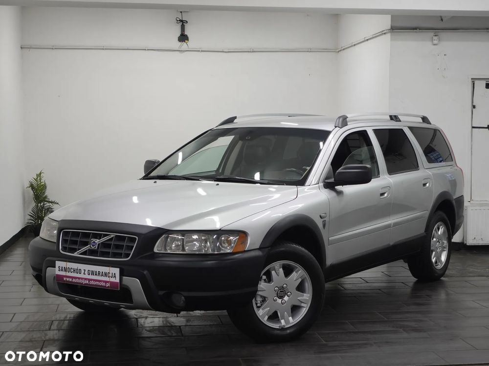Volvo XC 70 D5 AWD Momentum - 13