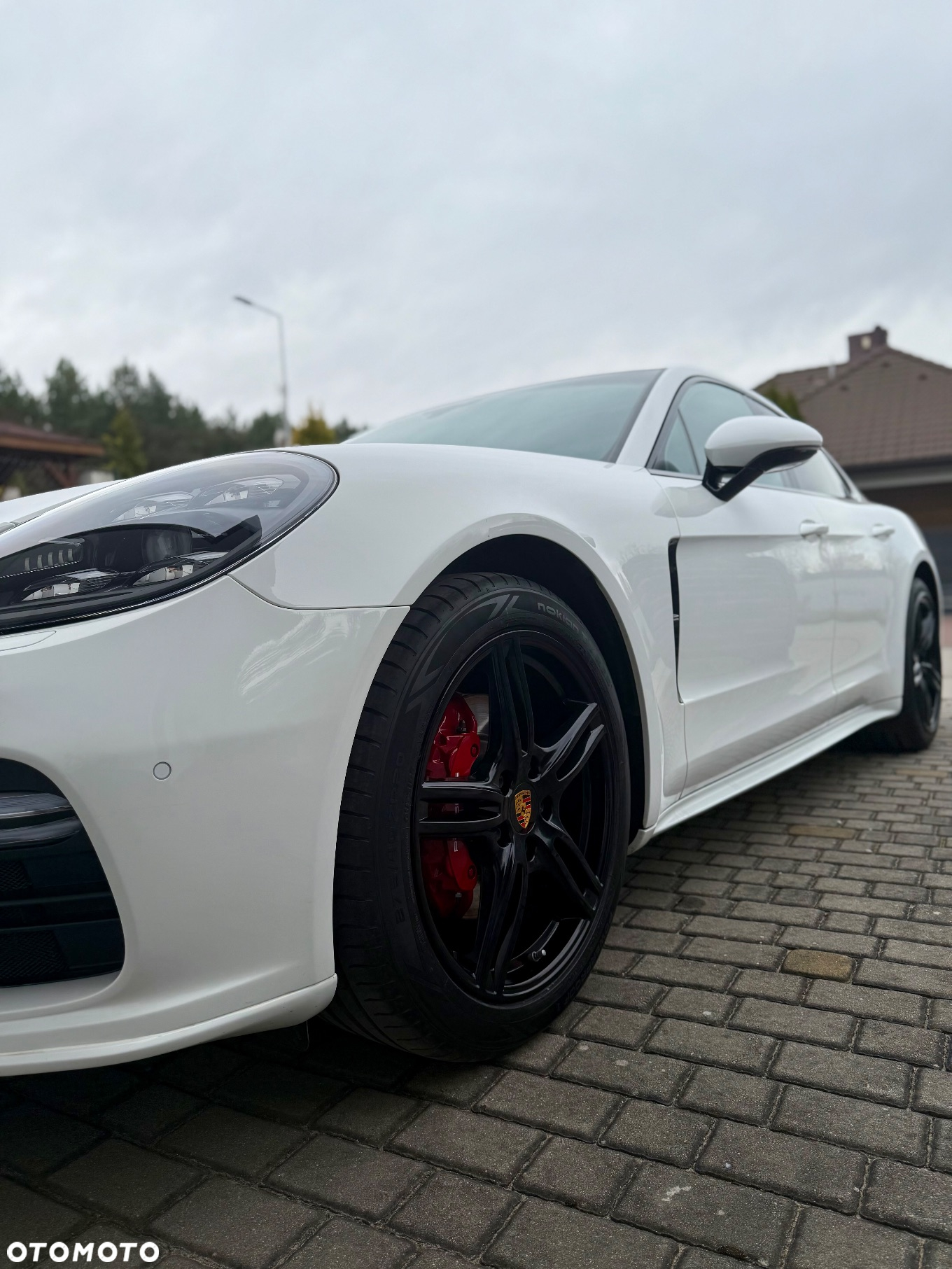 Porsche Panamera Standard - 4