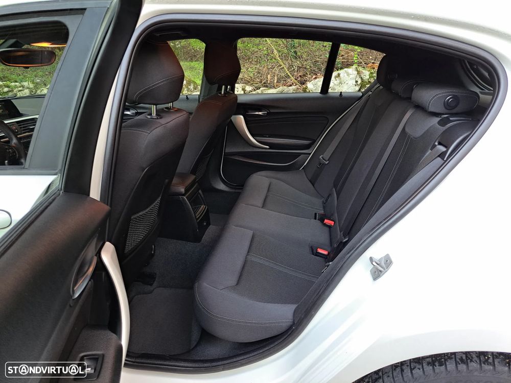 BMW 116 d Advantage Auto - 30