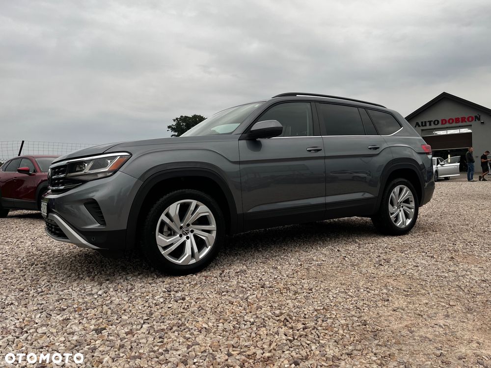 Volkswagen Atlas - 2