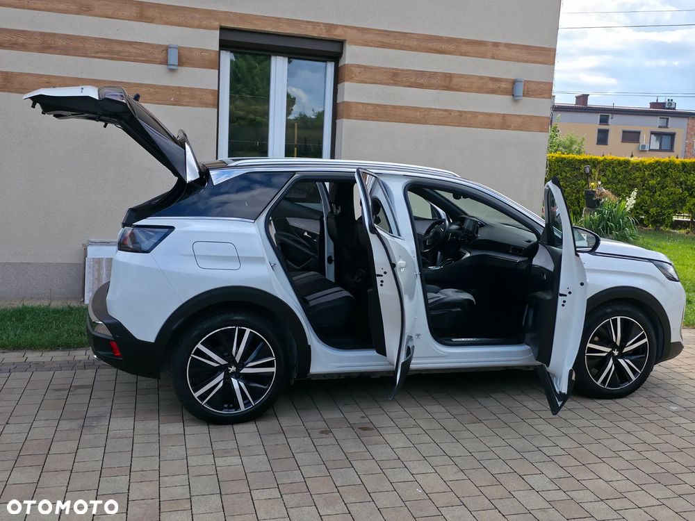 Peugeot 3008 1.6 PureTech Hybrid4 PHEV GT S&S EAT8 - 17