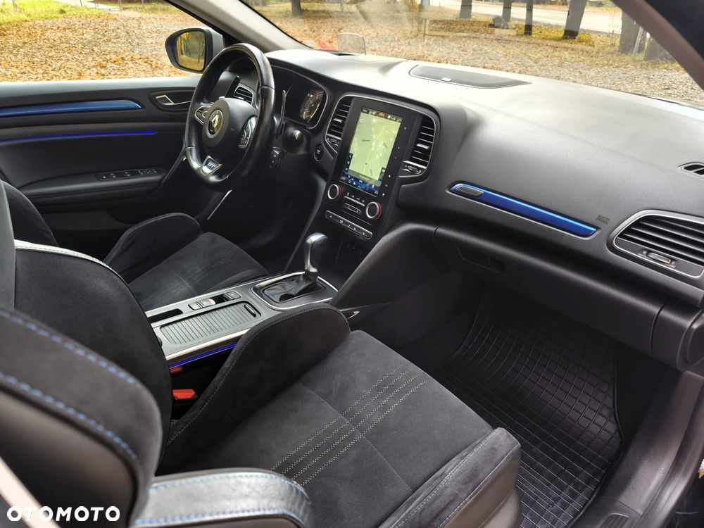 Renault Megane ENERGY TCe 205 EDC GT - 22