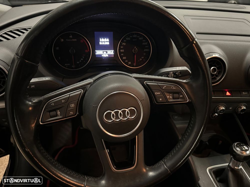 Audi A3 Sportback 1.6 TDI Sport - 13
