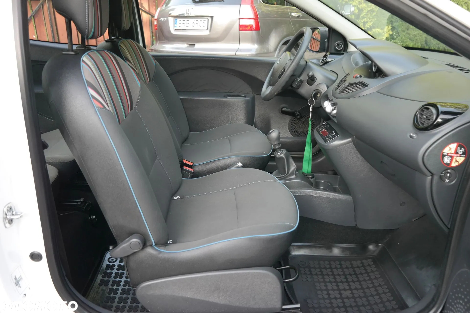 Renault Twingo 1.2 16V Eco Access - 7