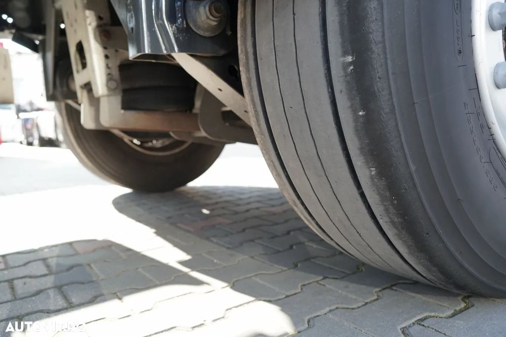 Wielton CORTINĂ / STANDARD / PONT CULISANT / PLAFON CULISANT / SAF - 22