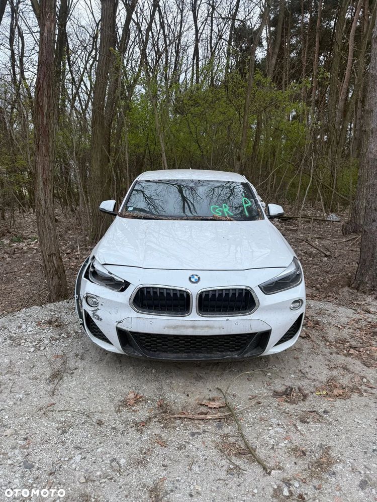 BMW X2 sDrive18d Advantage sport - 2