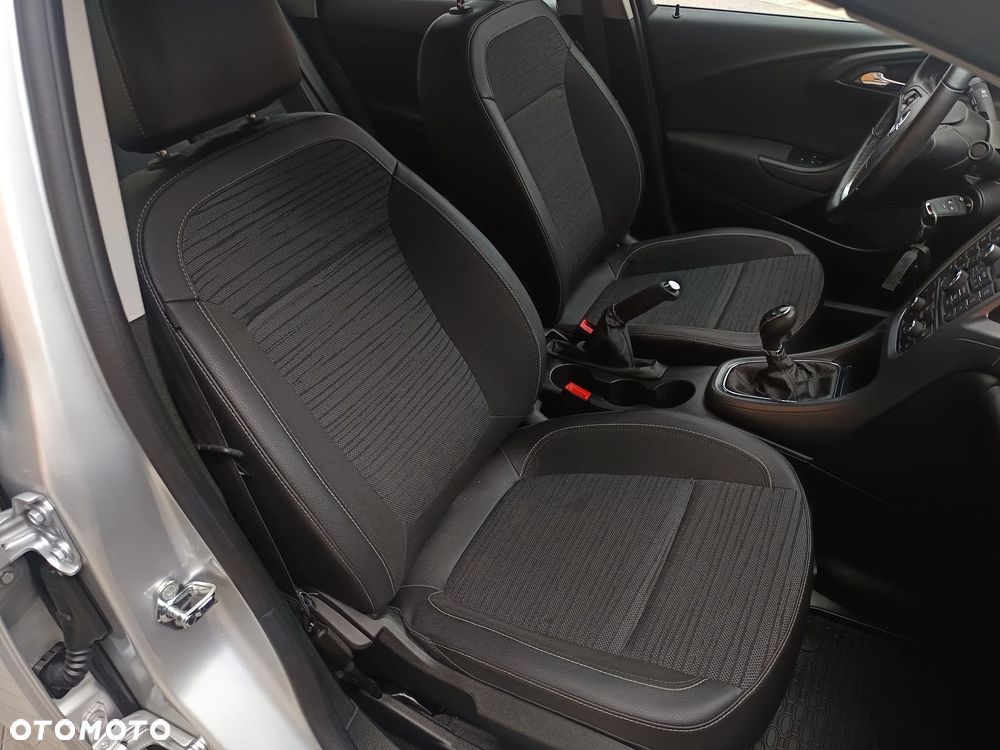 Opel Astra 1.6 EU6 - 8