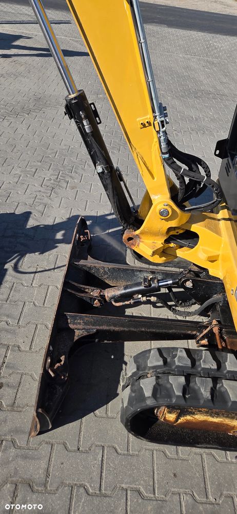 Caterpillar <<CAT 301.7D, 2015r, 2600MTG!, 1977kg, z Niemiec! 2 łyżki>> - 11