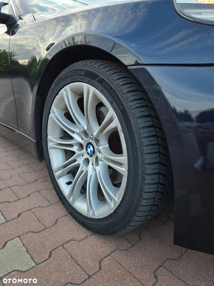 BMW Seria 5 525d - 5
