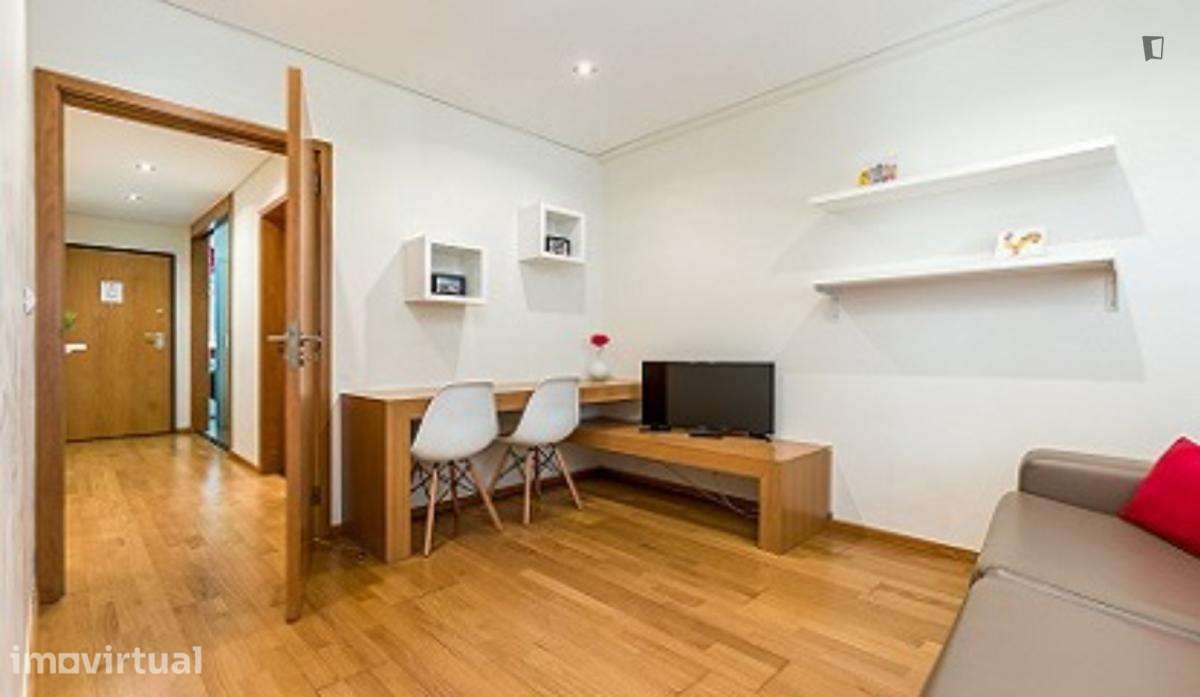 Apartamento com 1 quartos - localizado em Bonfim Porto - Grande imagem: 2/6