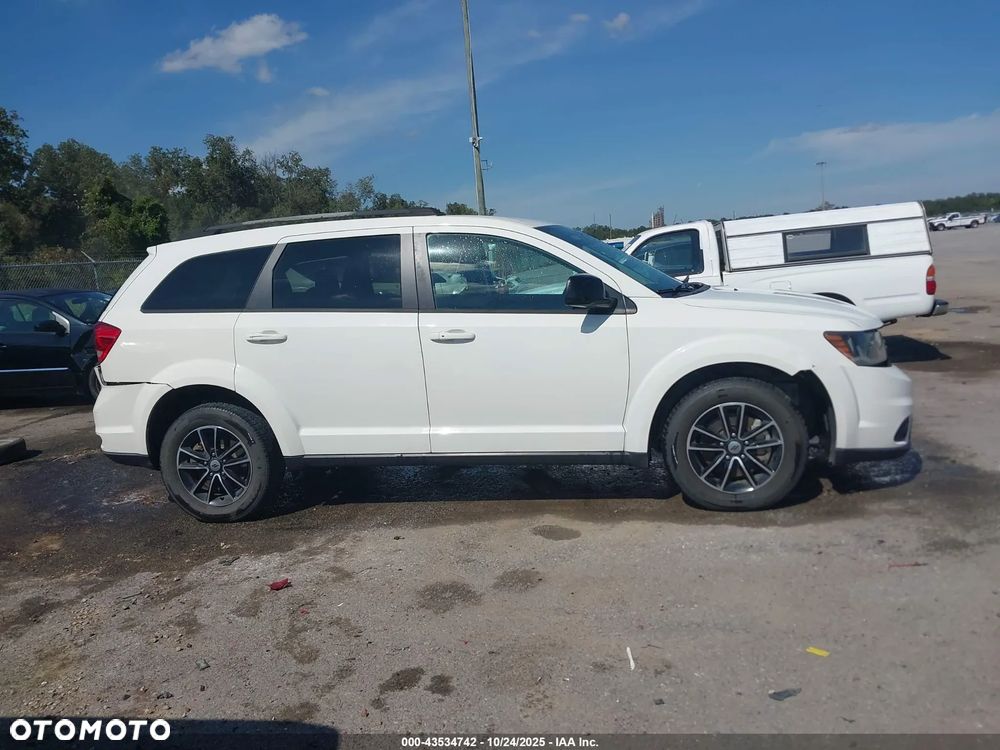 Dodge Journey - 13