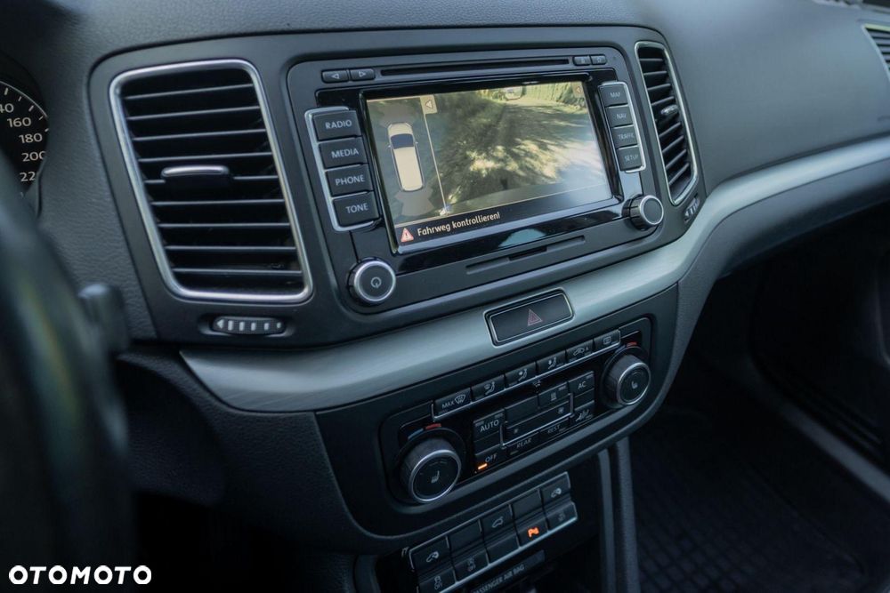 Volkswagen Sharan 2.0 TDI Highline DSG - 14