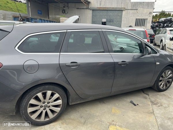 Para Peças Opel Astra J Sports Tourer (P10) - 4