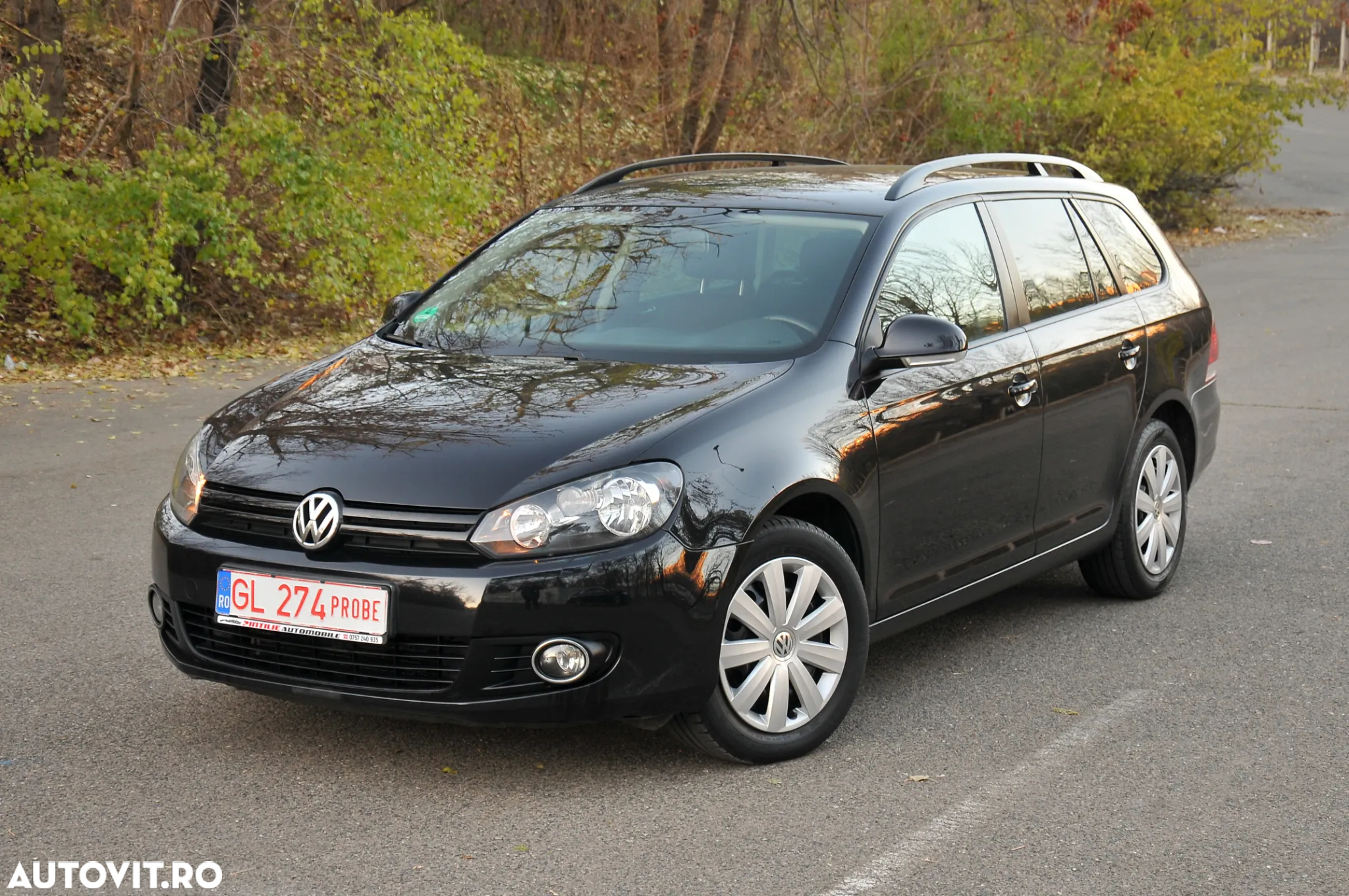 Volkswagen Golf 1.6 TDI BlueMotion Technology Comfortline - 8