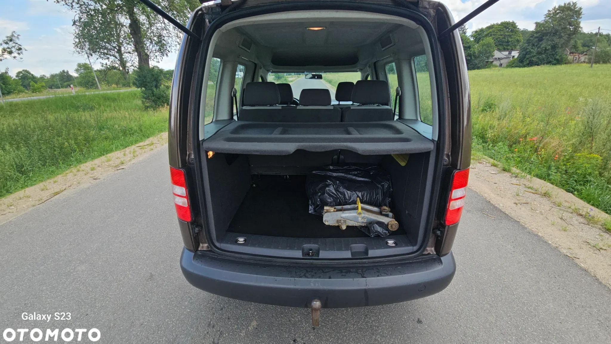 Volkswagen Caddy 1.6 TDI Comfortline Edition - 9