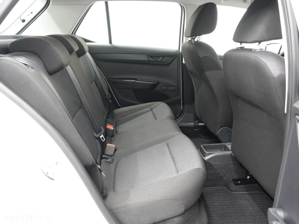 Skoda Fabia 1.0 Active - 24