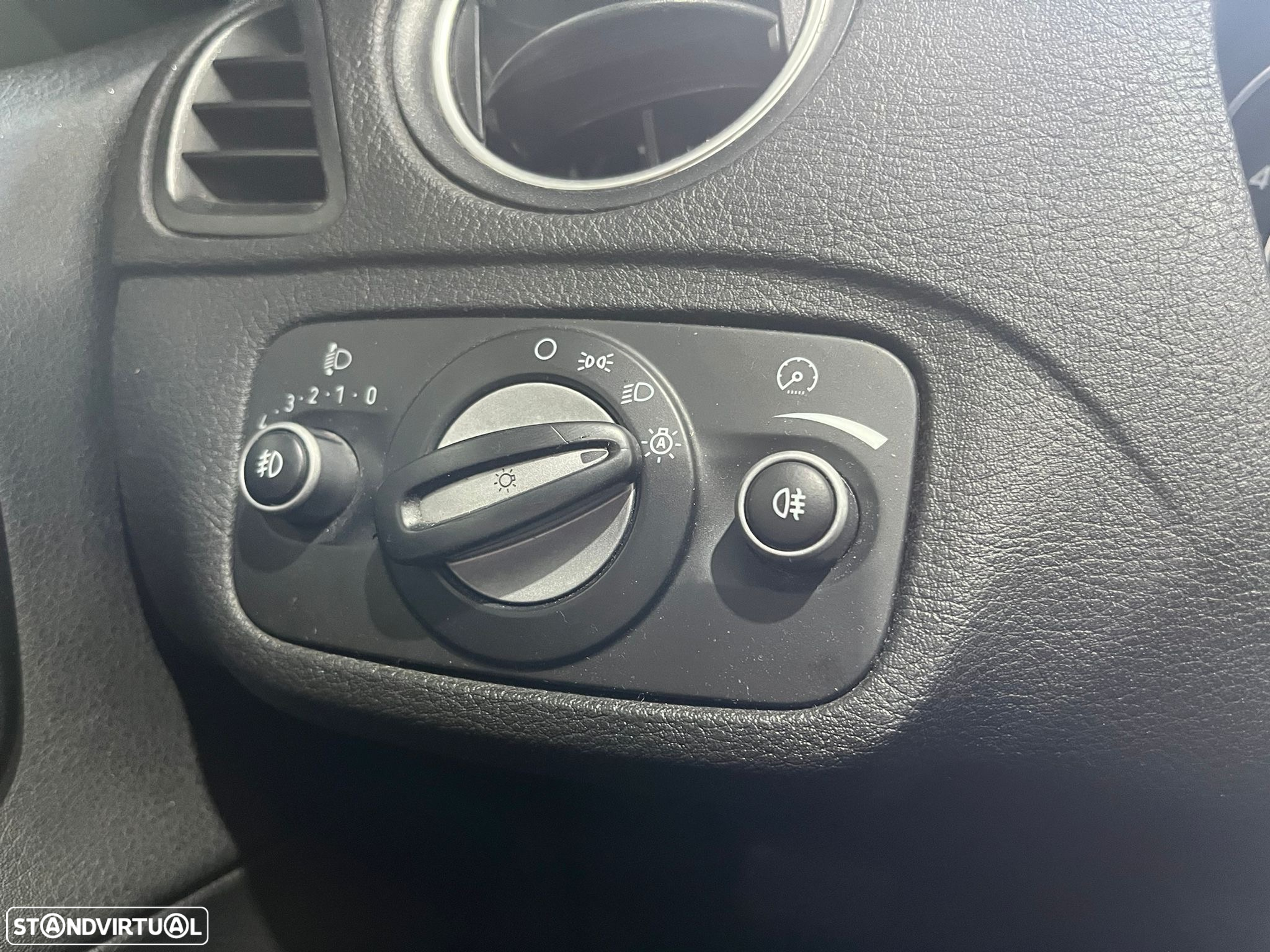 Ford S-Max 2.0 TDCi Titanium 7L Aut. - 30