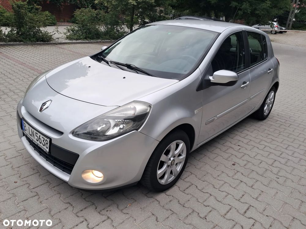 Renault Clio 1.2 TCE Authentique - 2