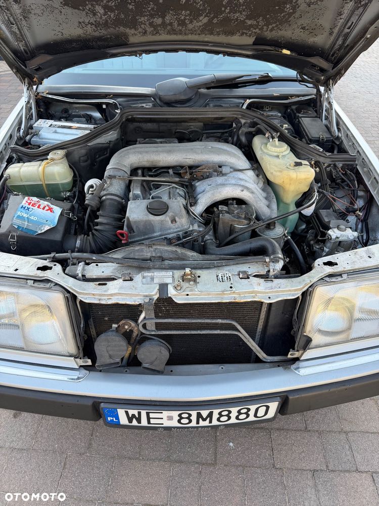 Mercedes-Benz W124 (1984-1993) - 11