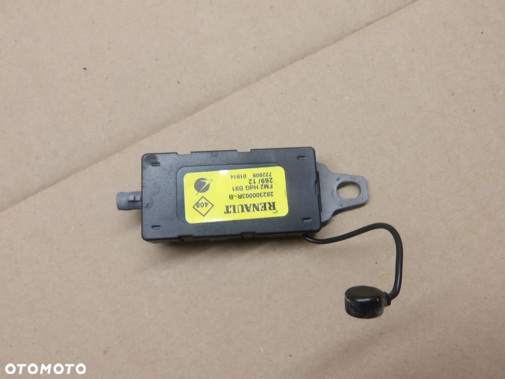 RENAULT GRAND SCENIC III 1.6 DCI WZMACNIACZ ANTENOWY 282300003R - 1