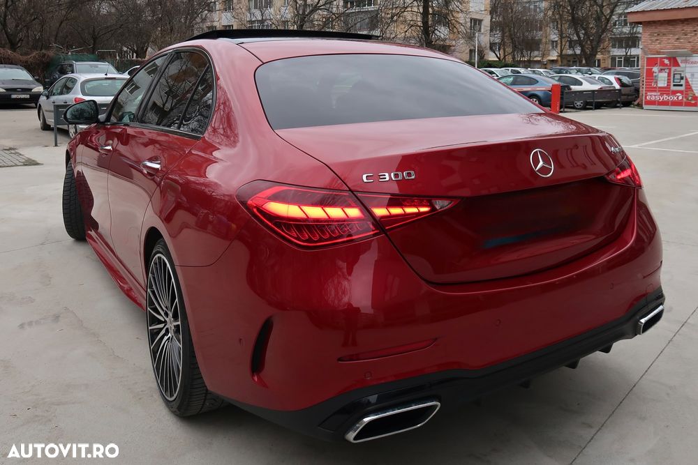 Mercedes-Benz C 300 4MATIC 9G-TRONIC AMG Line - 4