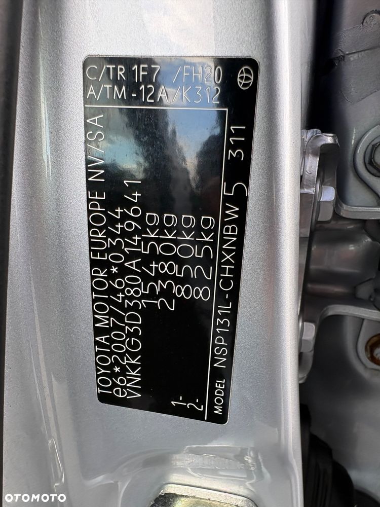 Toyota Yaris 1.5 Dynamic CVT - 15