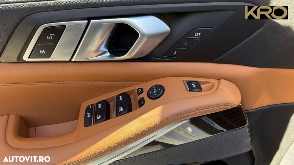 BMW X5 xDrive40i - 26