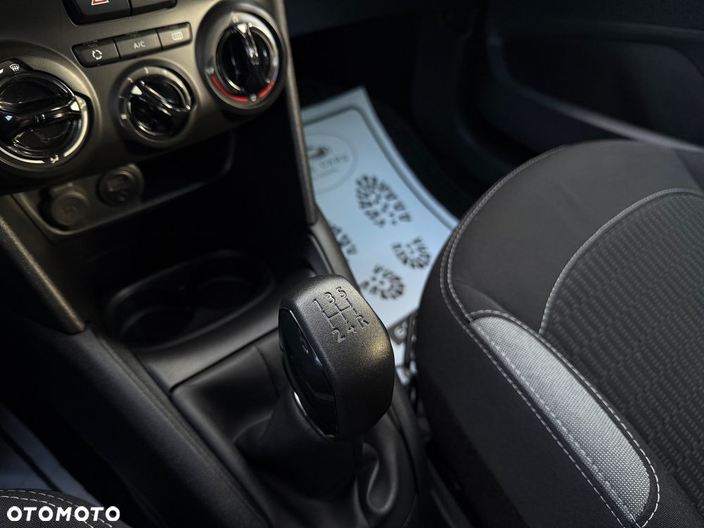 Peugeot 208 PureTech 82 Urban Move - 38