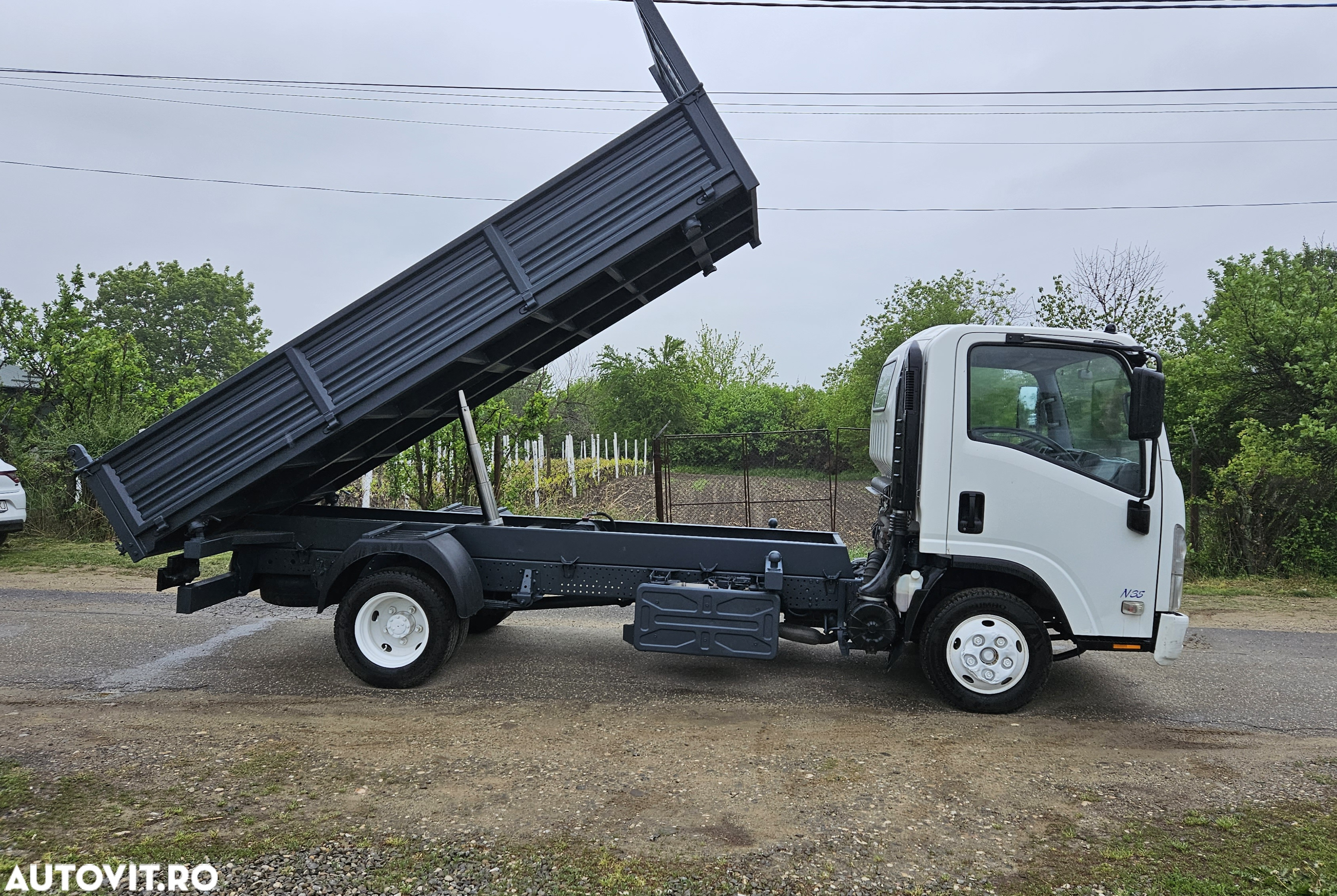 Isuzu Basculabila - 5