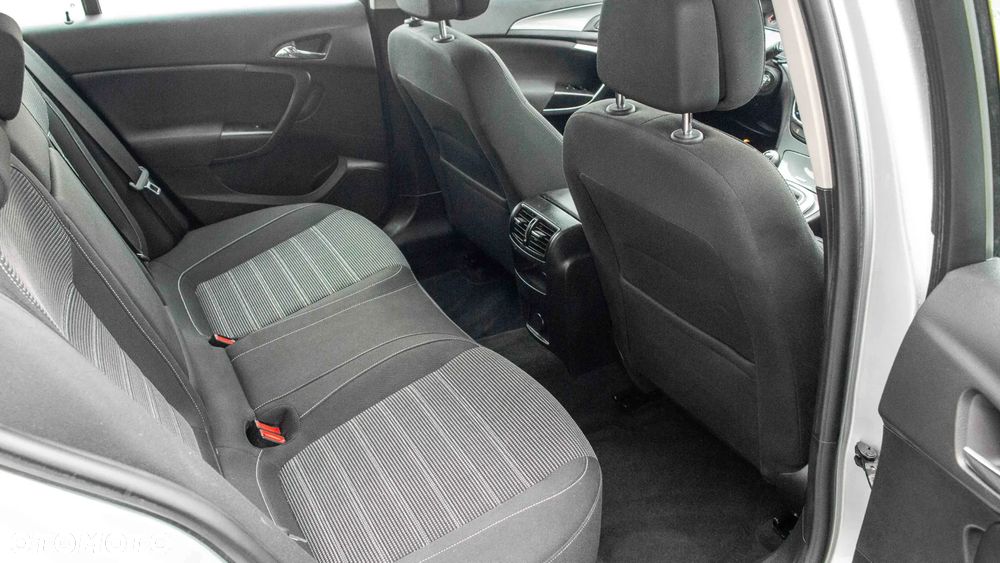 Opel Insignia 1.4 T S&S - 25