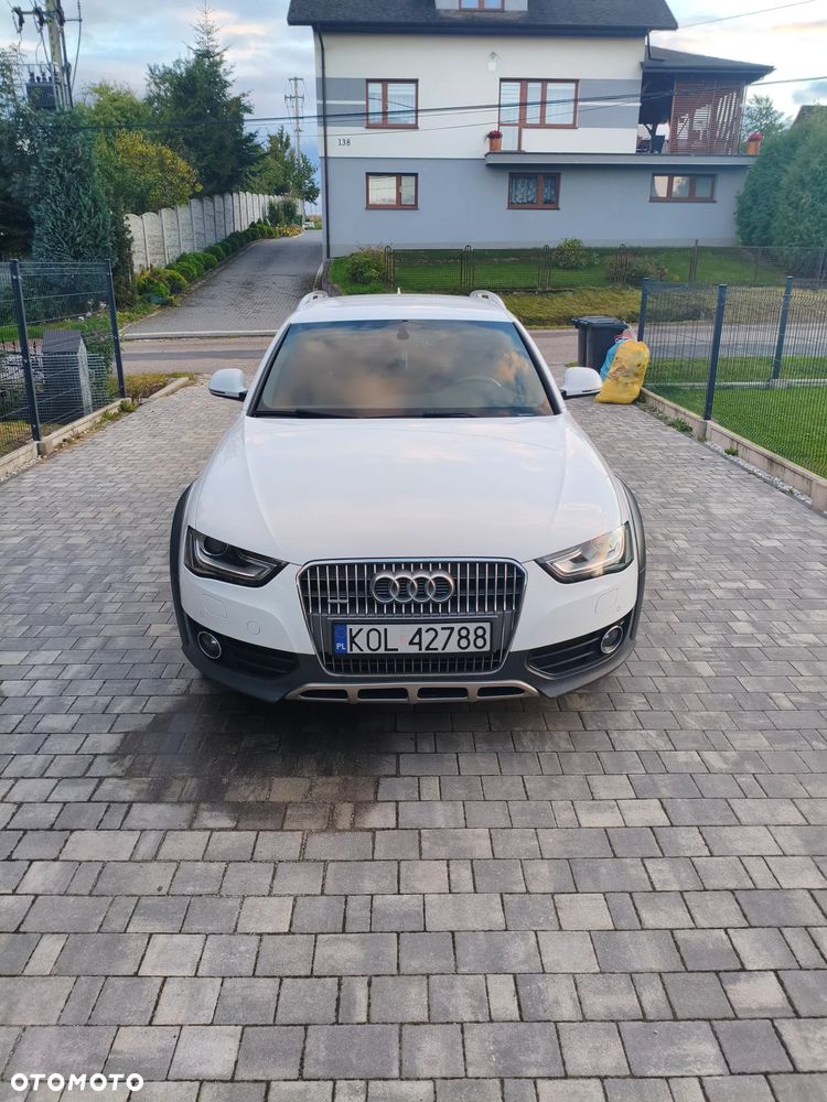 Audi A4 Allroad (clean diesel) 2.0 TDI DPF S tron - 2
